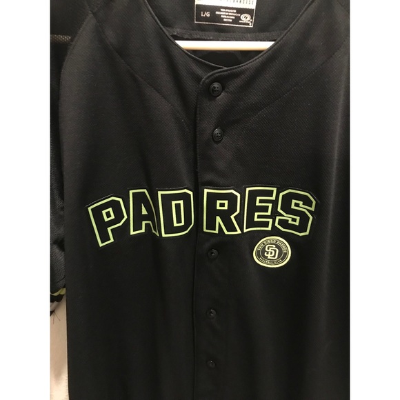 San Diego Padres jersey - Picture 2 of 4
